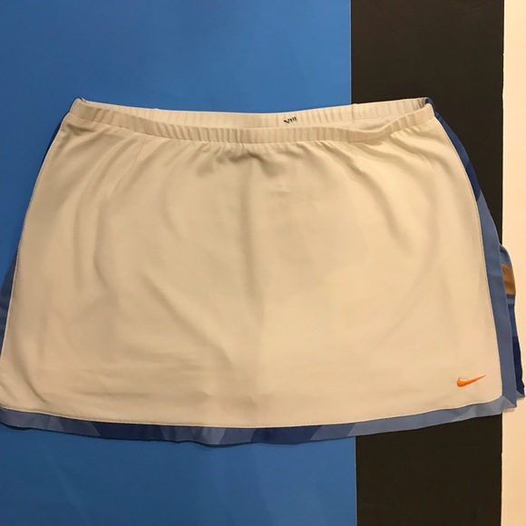 Nike Pants - NIKE SKORT 🧢🏌️‍♀️⛹️‍♀️
